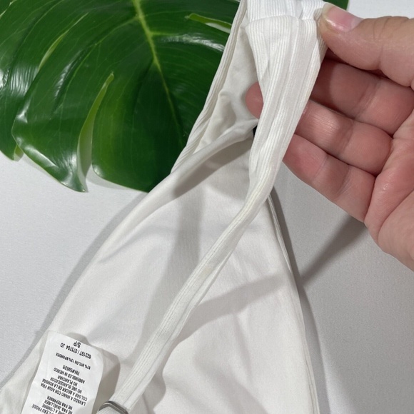 Becca [‎ Small ] Loreto Ribbed Banded Bikini Top in White - Picture 10 of 12